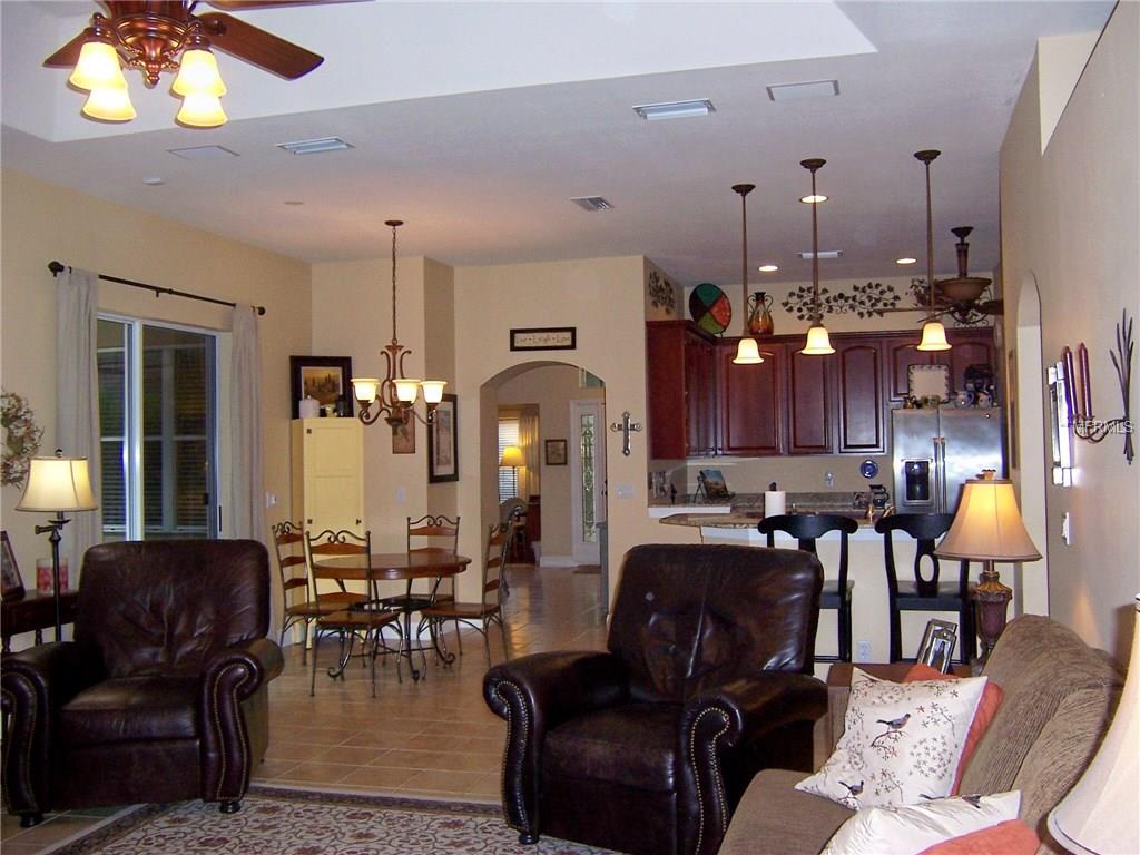 2808 Durant Trails Blvd, Dover FL 33527