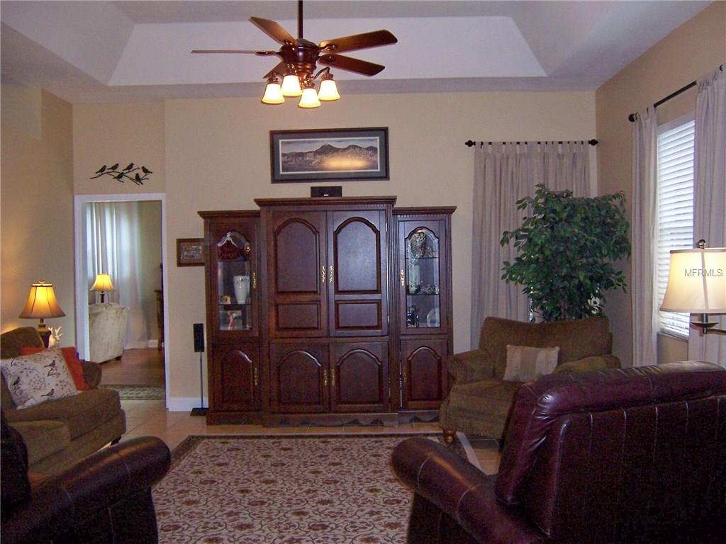 2808 Durant Trails Blvd, Dover FL 33527