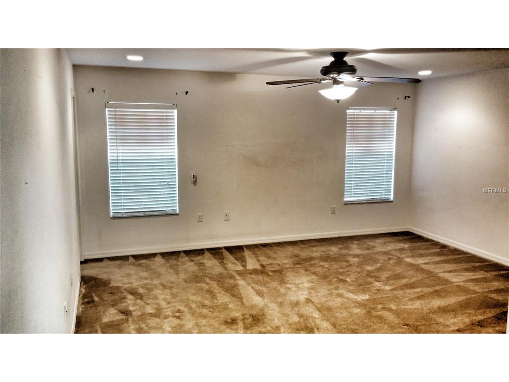 12112 Fern Haven Ave