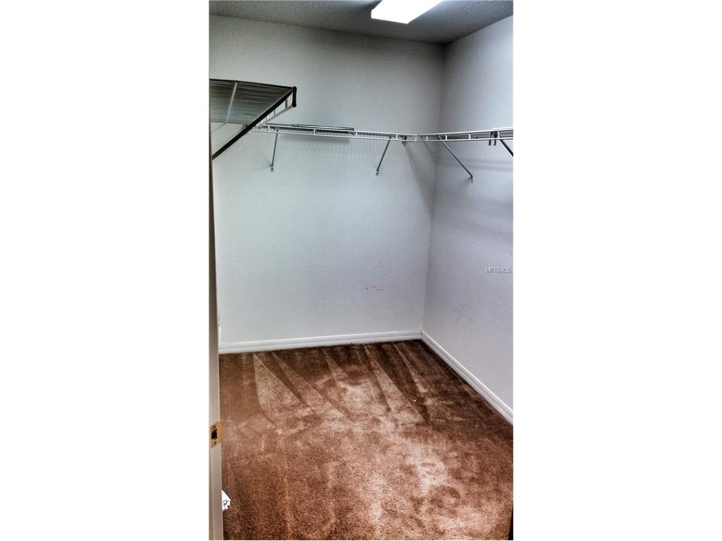 12112 Fern Haven Ave