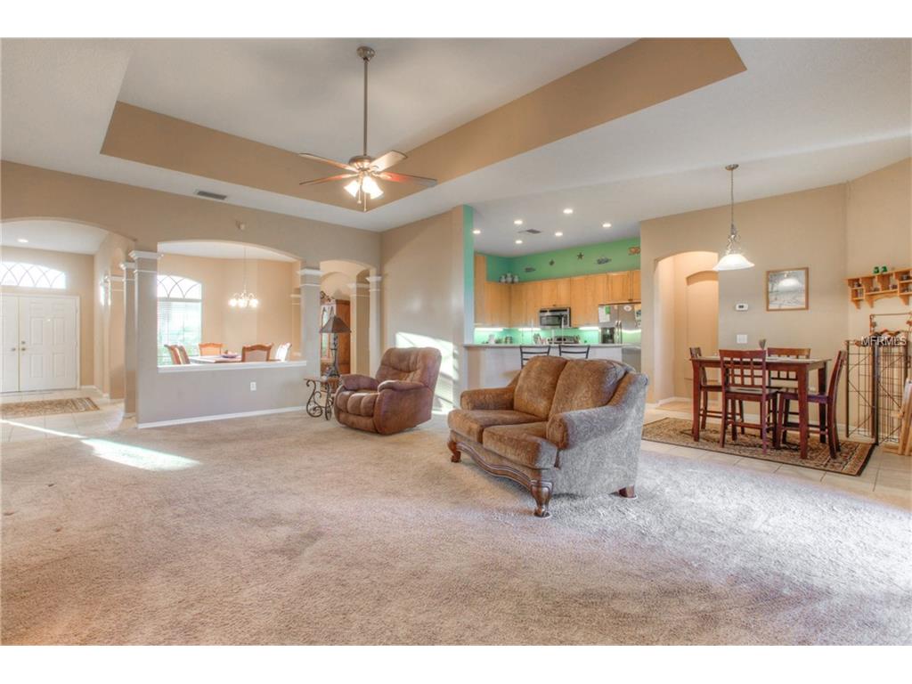 5748 Wynstone Ln