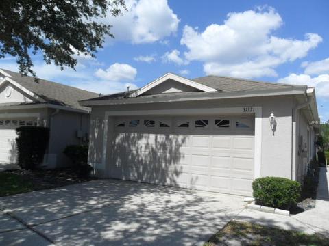 1104 Sleepy Oak Dr
