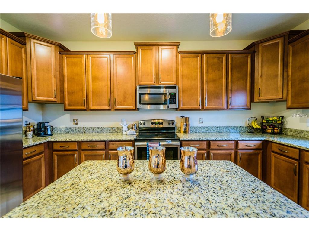 906 Meadow Glade Dr