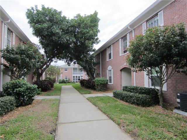 205 Andover Pl N #111