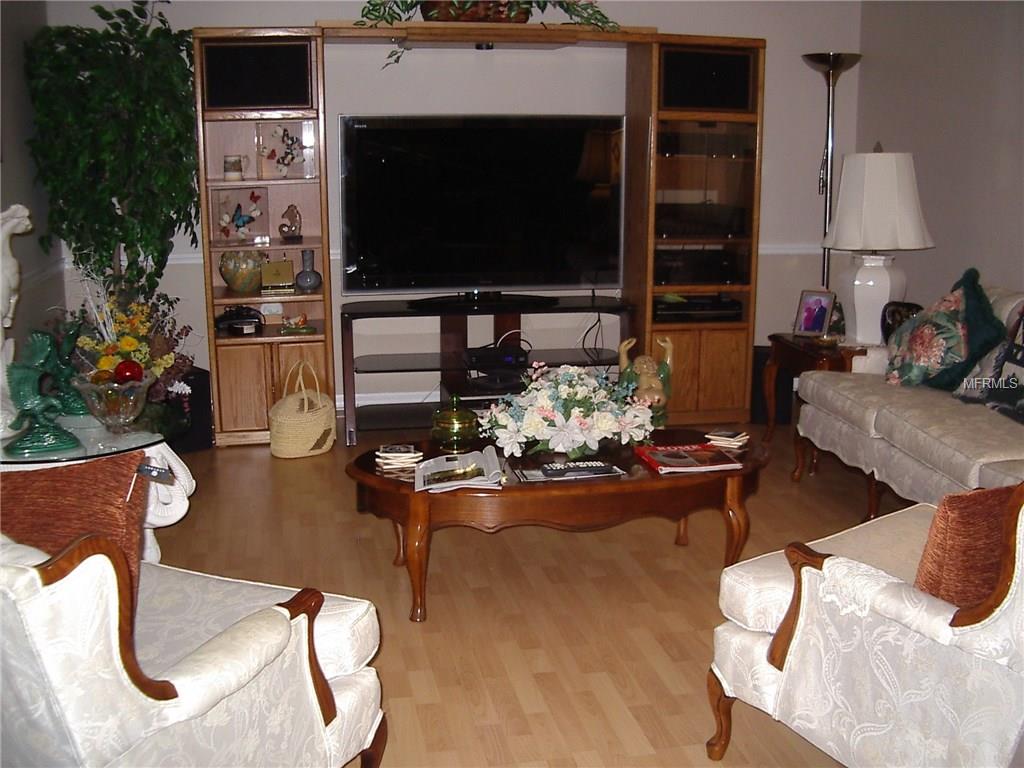For Sale: 2116 Hailstone Cir #APT 0 Sun City Center, FL 33573