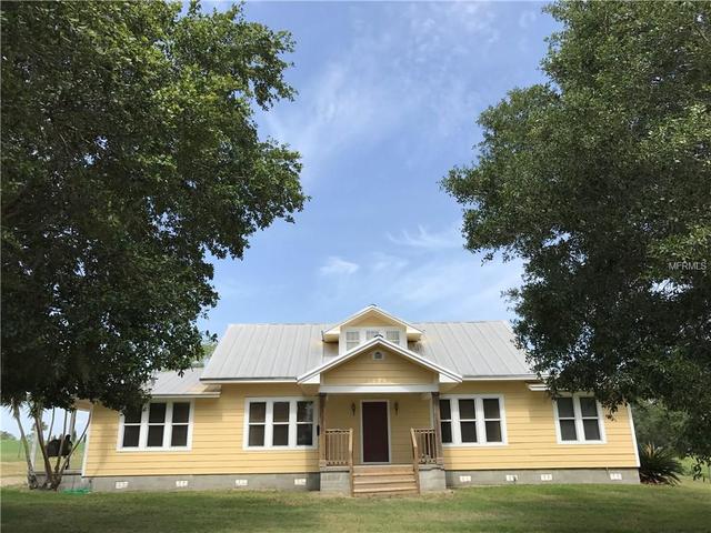 12407 Forest Highlands Dr