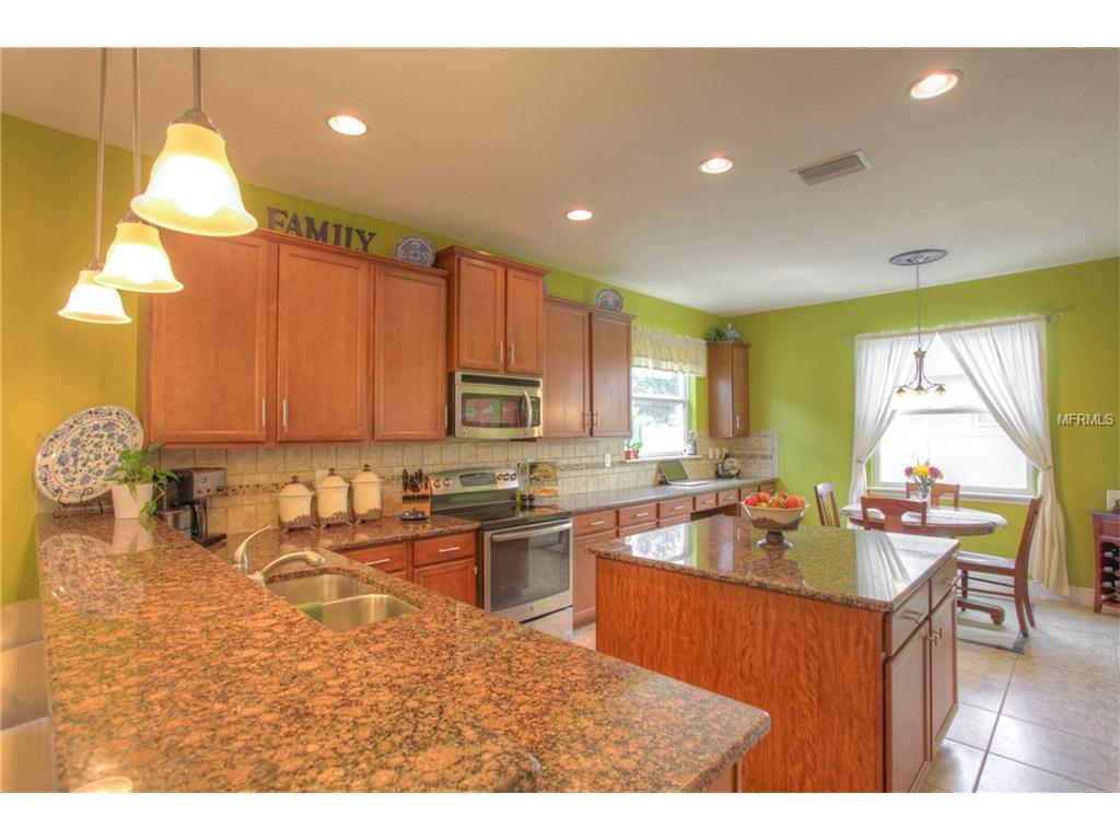 12428 Fairlawn Dr