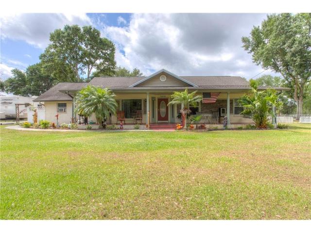 1125 Tracey Ann Loop