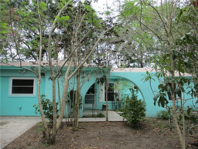 1405 Fernwood Pl