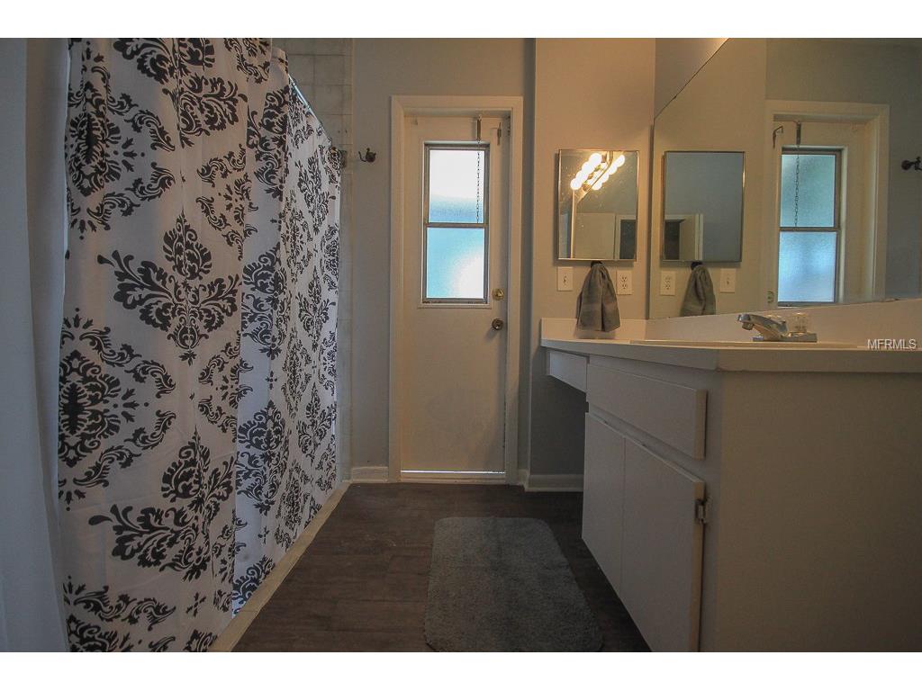 For Sale: 1314 Hatch Pl Valrico, FL 33594