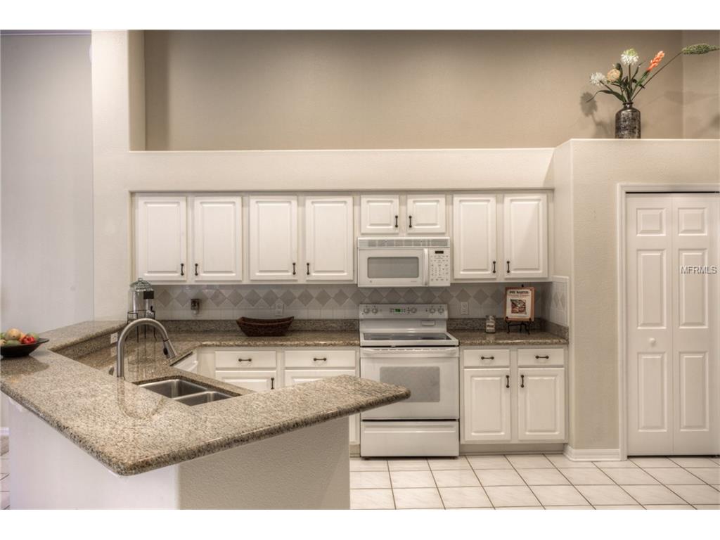 For Sale: 5302 Cedarshake Ln Valrico, FL 33596