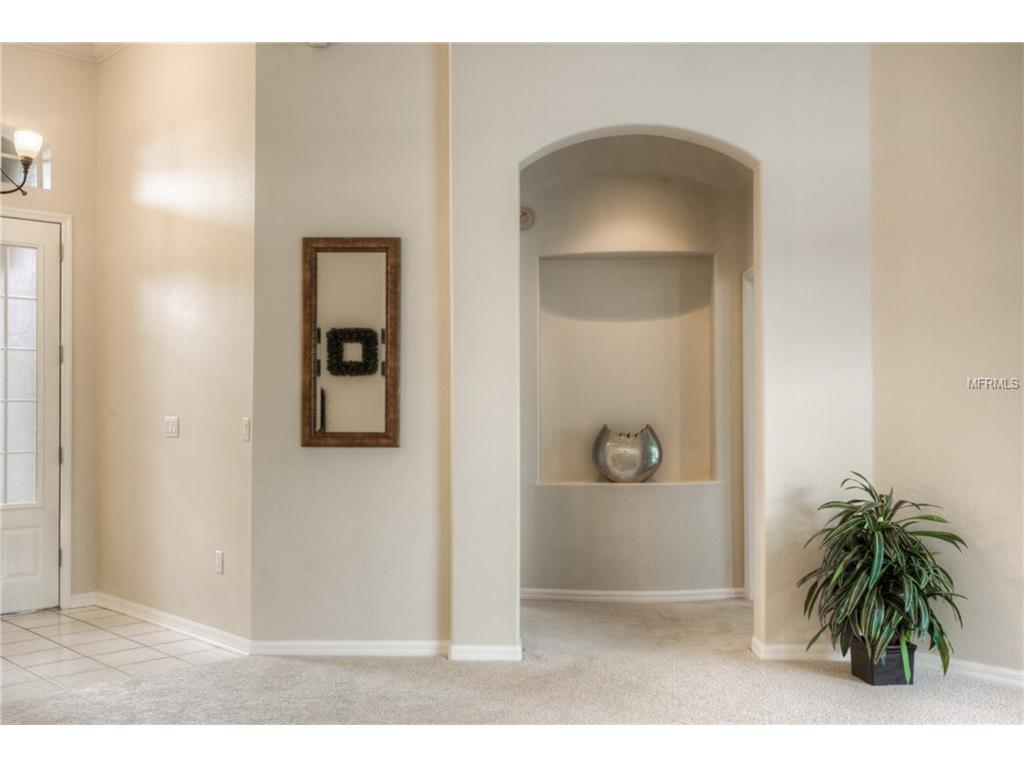 For Sale: 5302 Cedarshake Ln Valrico, FL 33596
