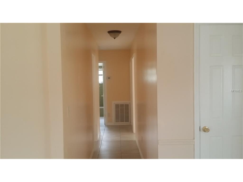 1815 Lithia Pinecrest Rd