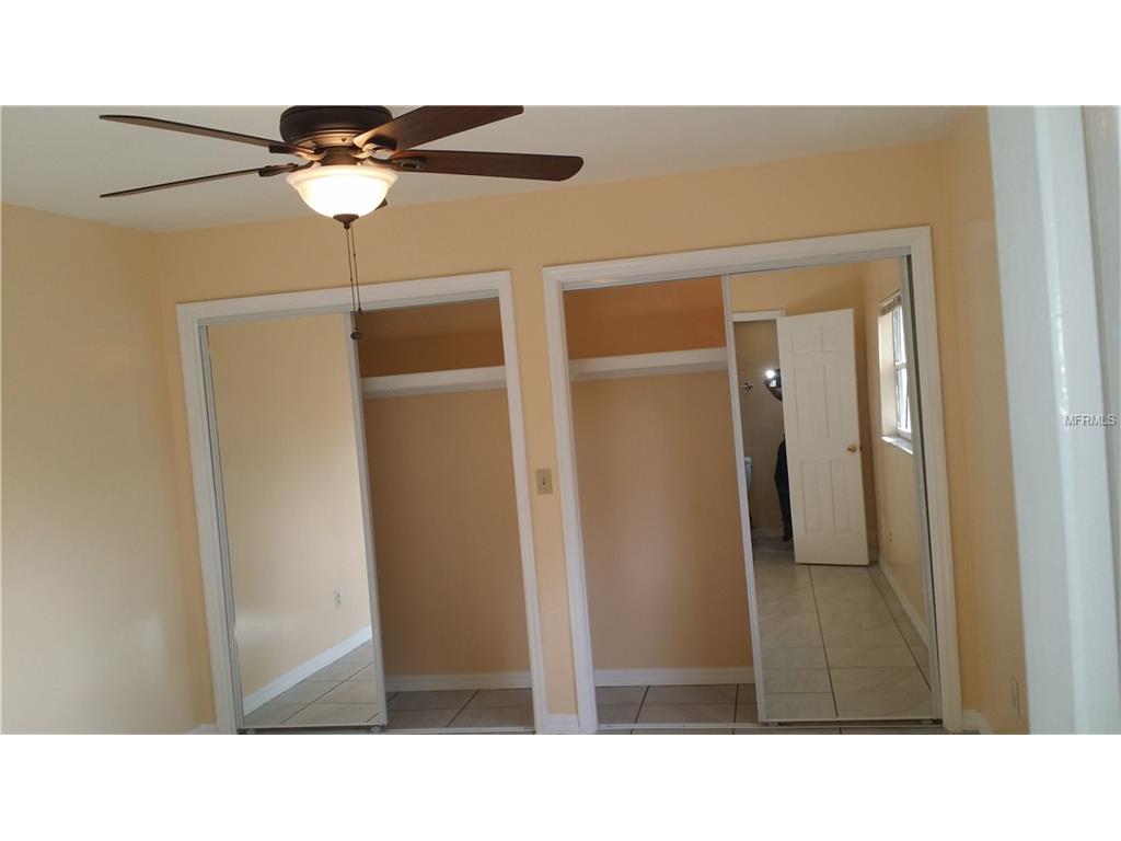 1815 Lithia Pinecrest Rd