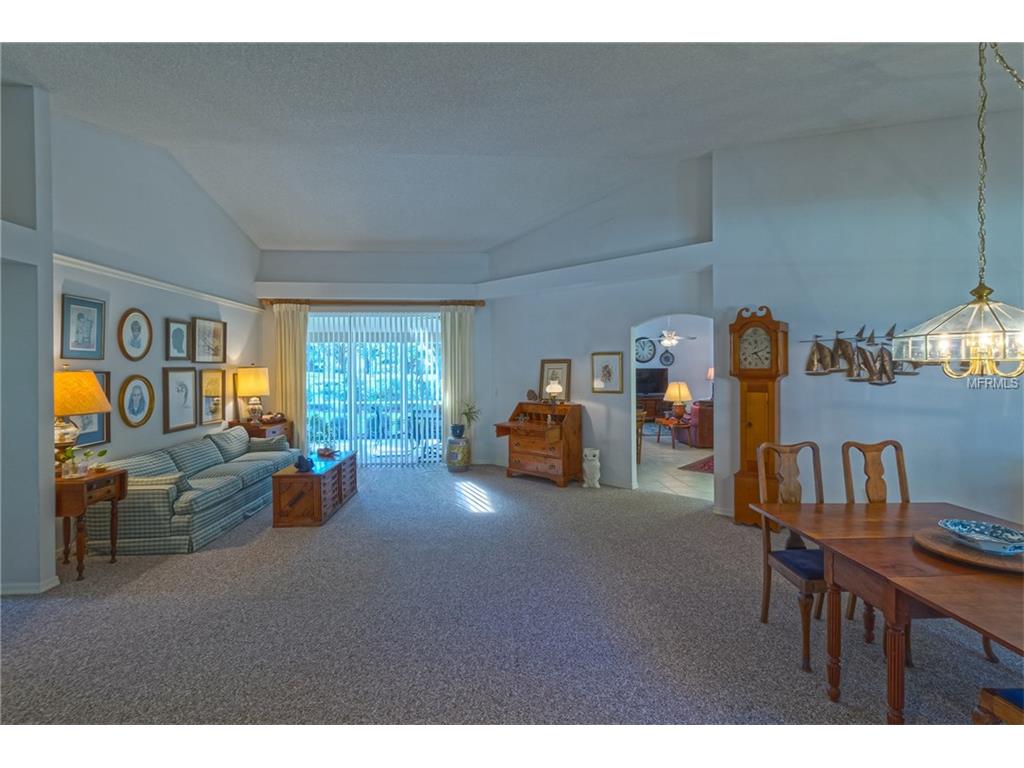 4945 Willow Ridge Ter
