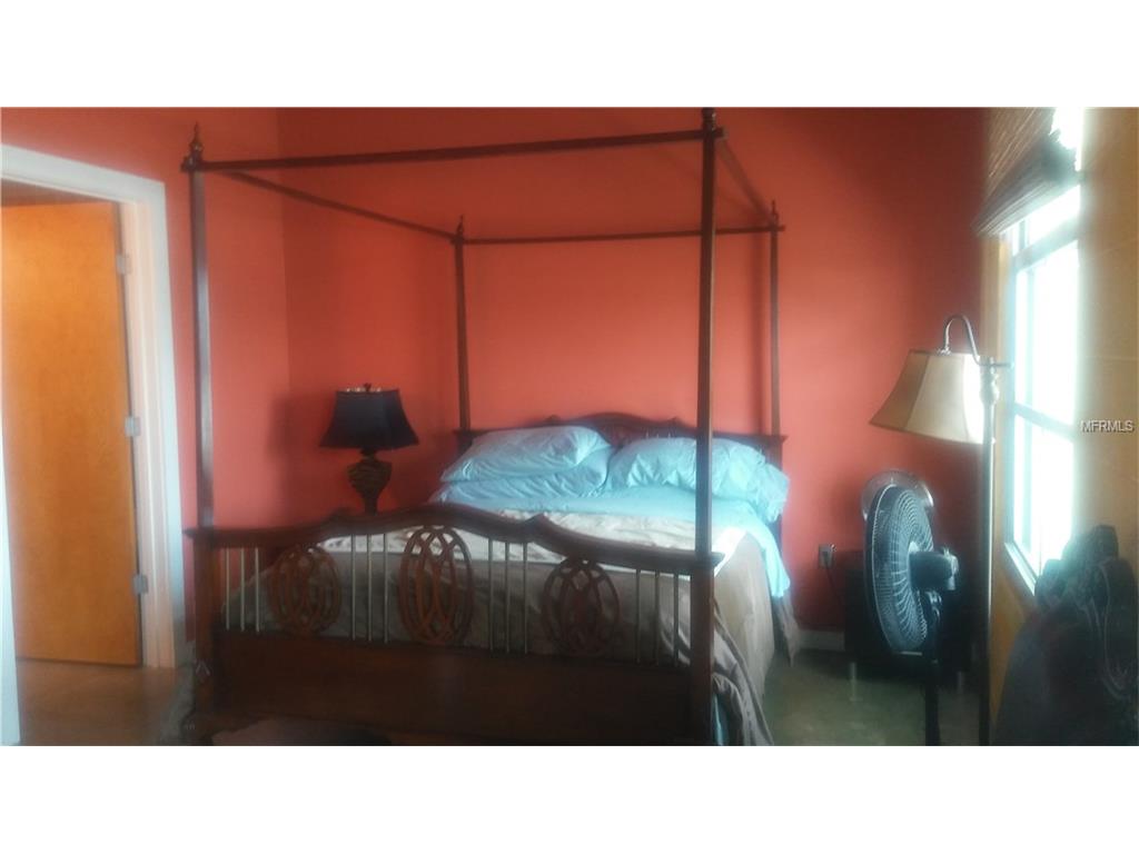 1212 E Whiting St #503