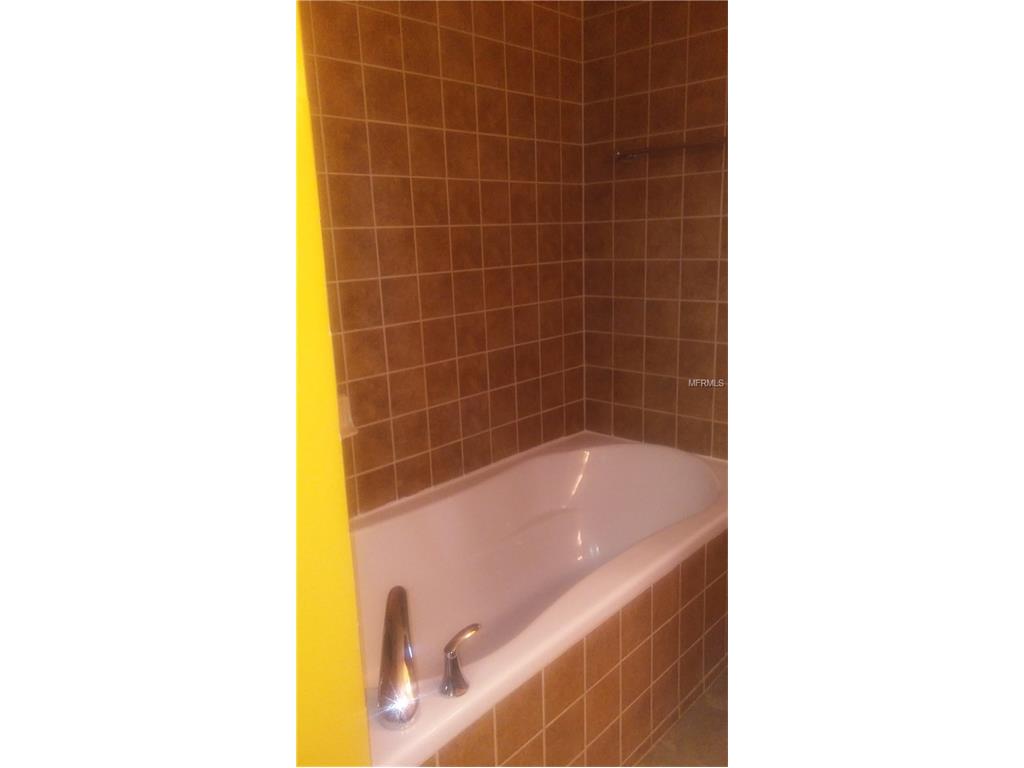 1212 E Whiting St #503