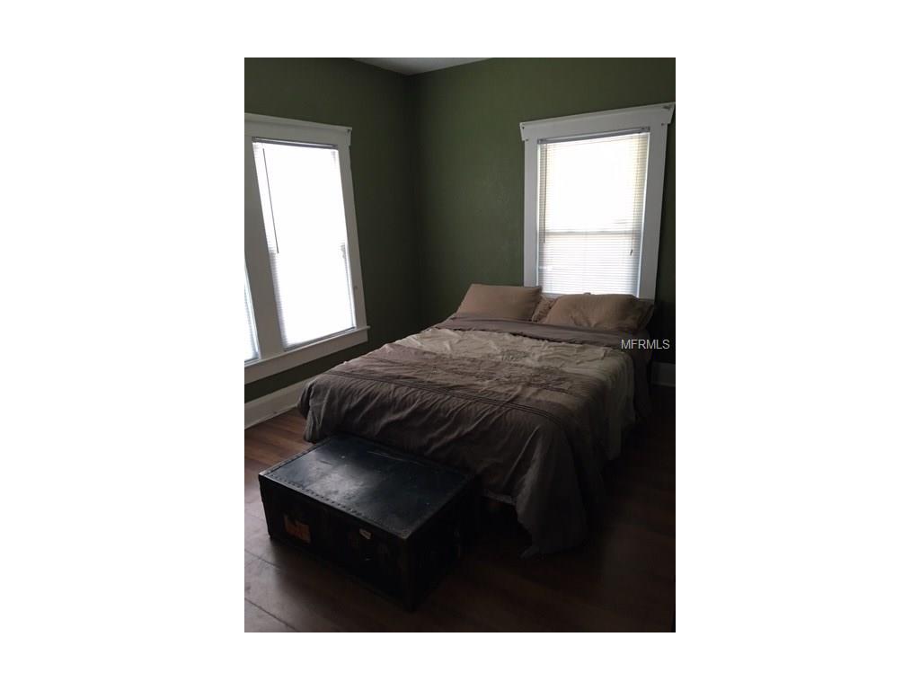 212 W Genesee St