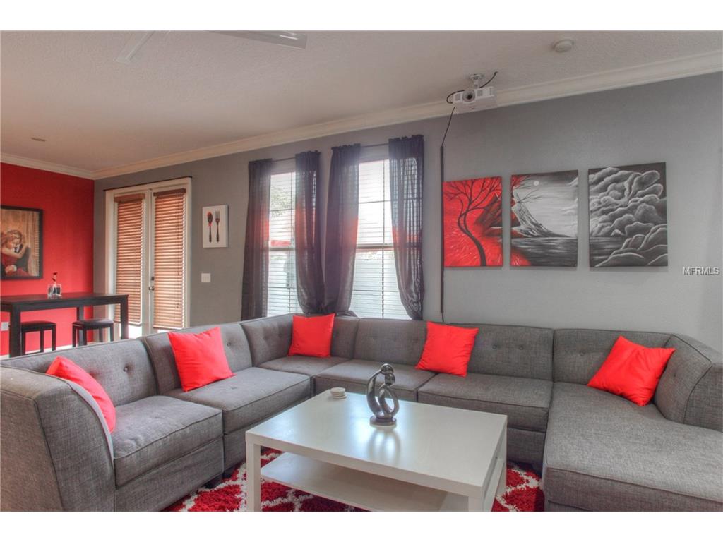 102 S Moody Ave #2