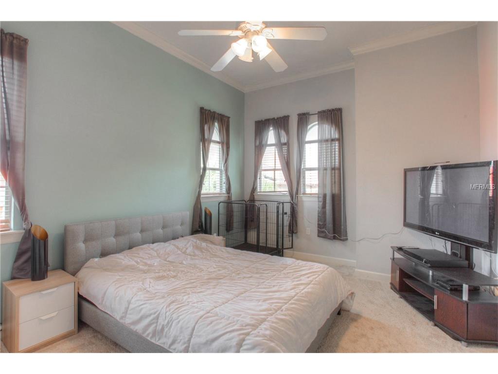 102 S Moody Ave #2