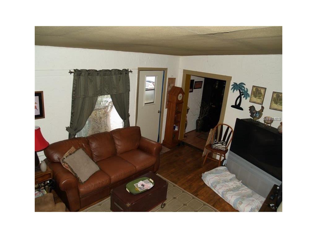 9301 Ashley Oaks Ct
