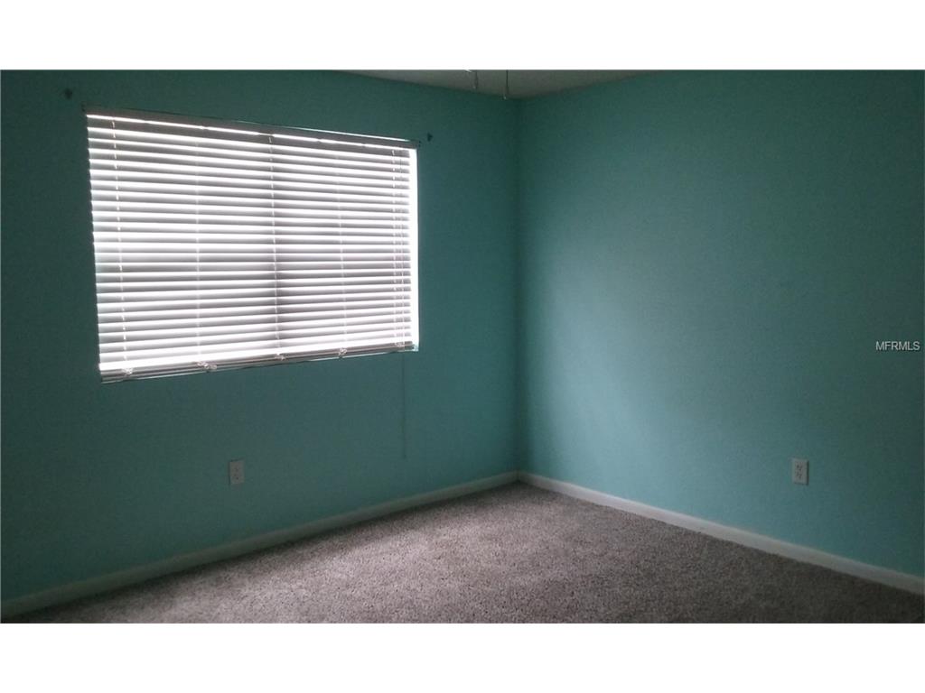 303 Oak Rose Ln #102