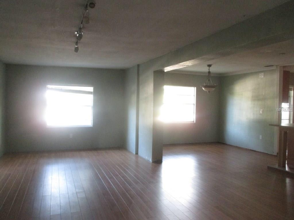For Sale: 4416 W Prescott St Tampa, FL 33616