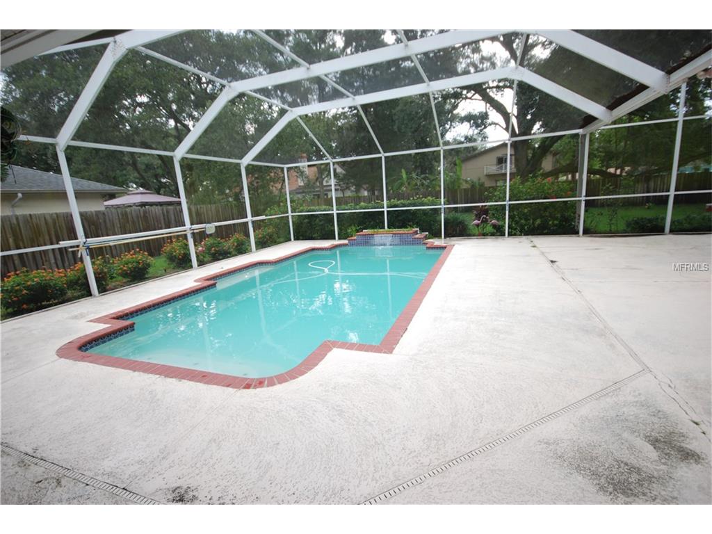 For Sale: 2511 Viny Ct Tampa, FL 33618