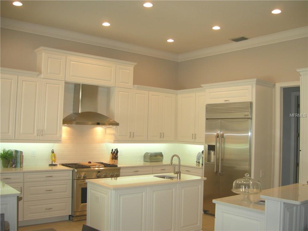8909 Magnolia Chase Cir