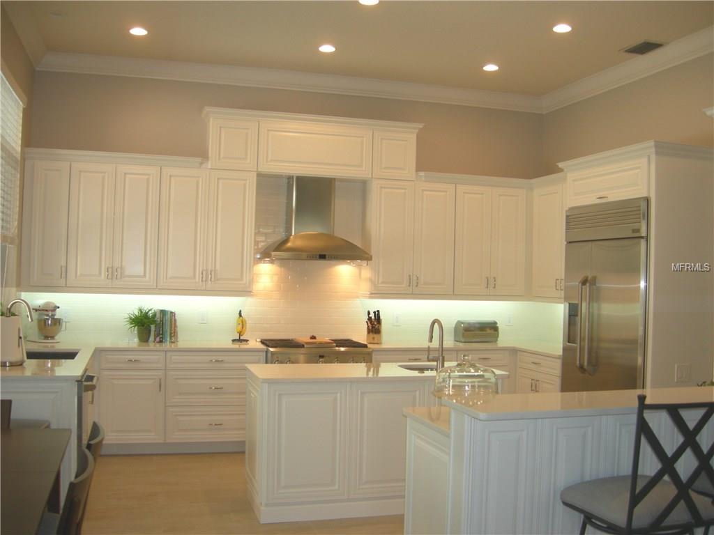 8909 Magnolia Chase Cir