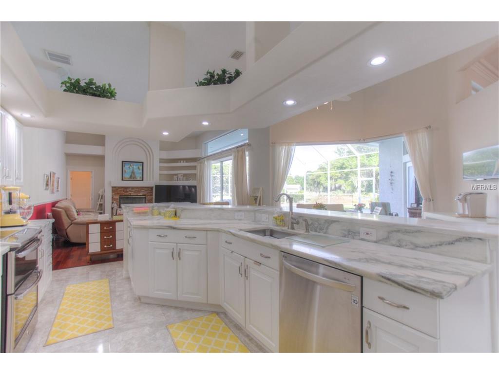 10224 Deercliff Dr