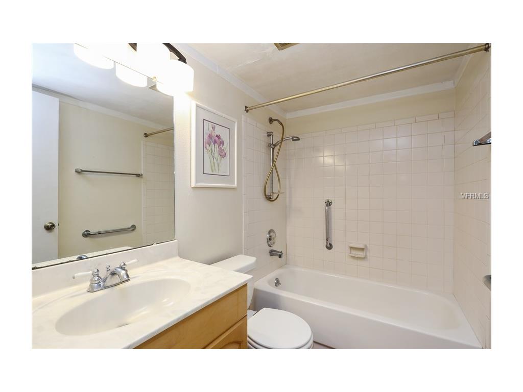 6687 Cape Hatteras Way NE #1