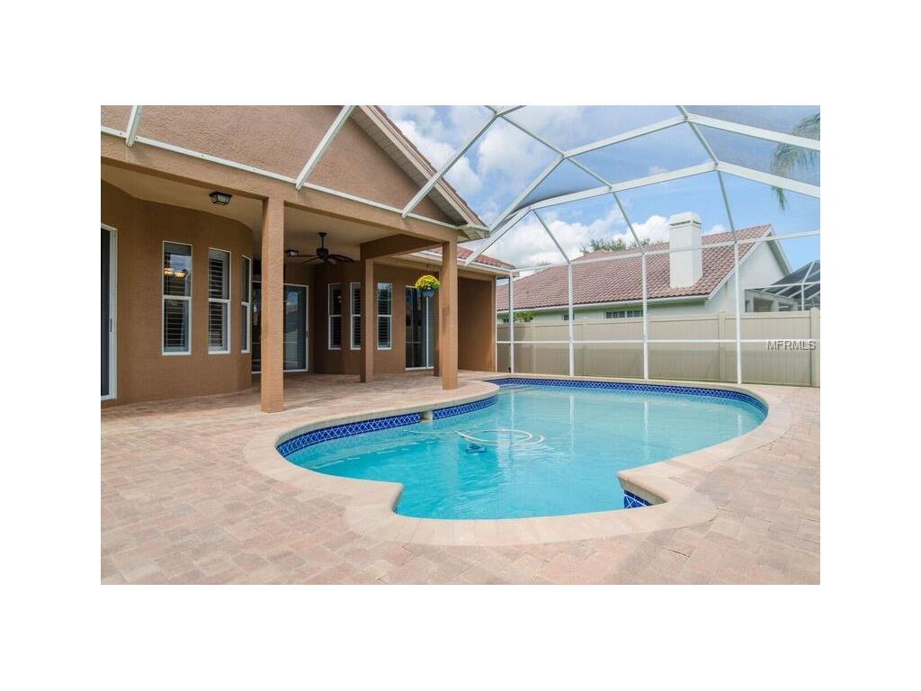 4922 Queen Palm Ter NE