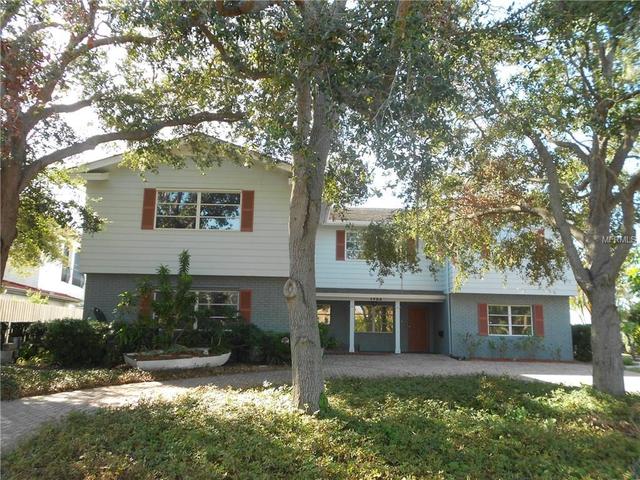 1924 Dolphin Blvd S