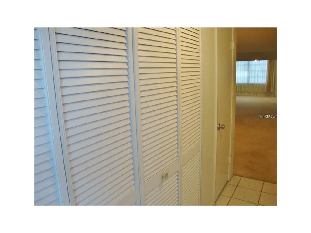 For Sale: 5880 38th Ave N #103 Saint Petersburg, FL 33710