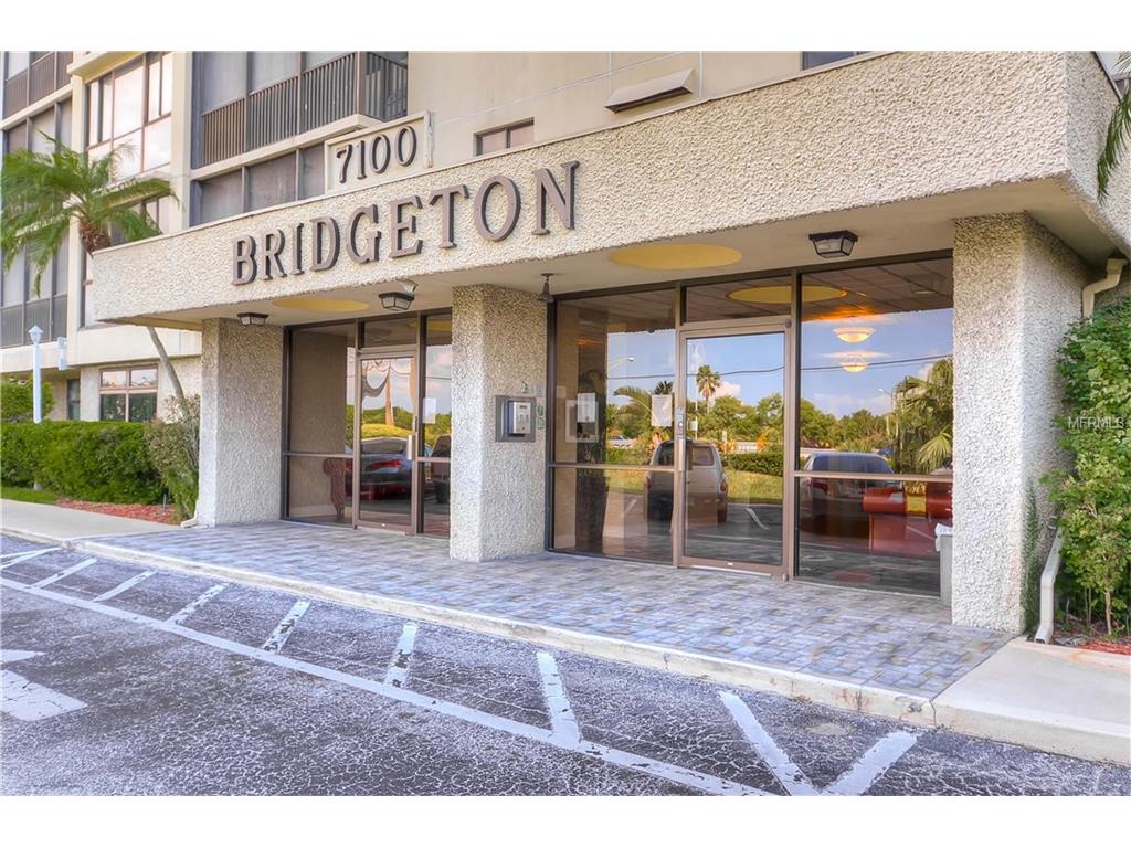 7100 Sunshine Skyway Ln S #303