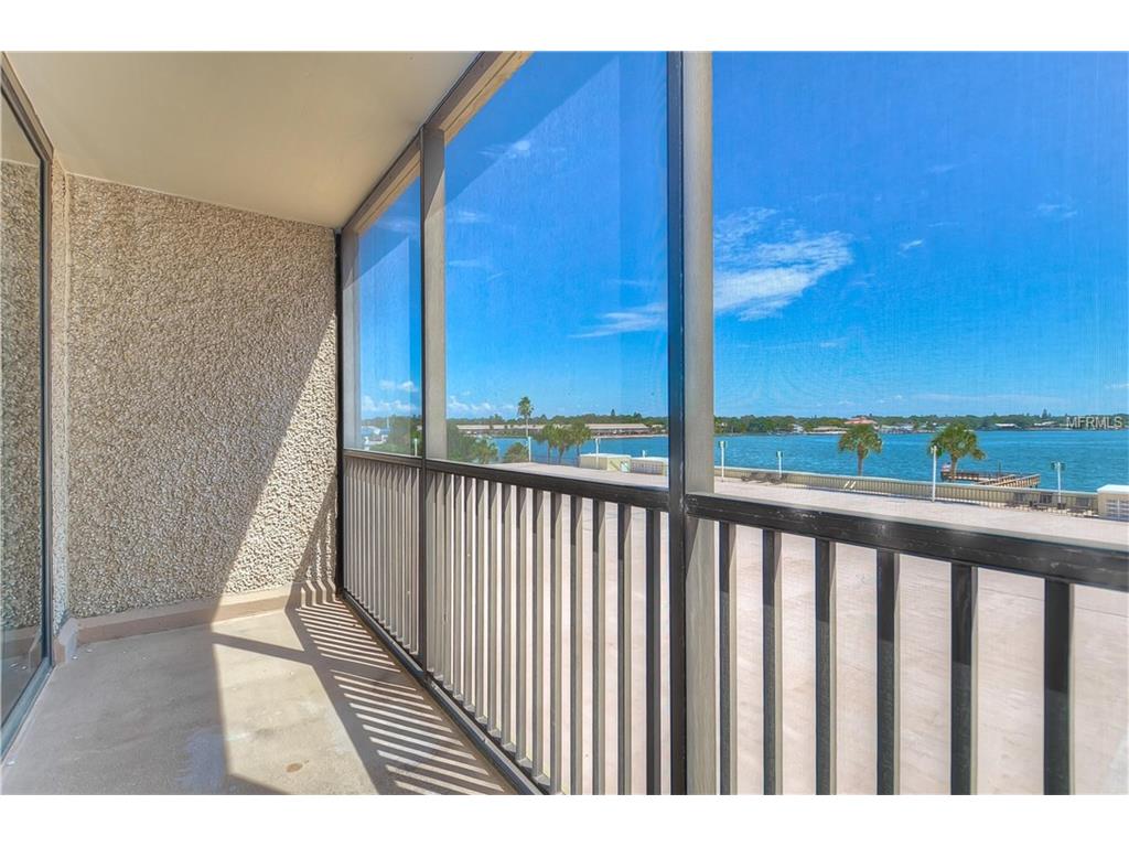 7100 Sunshine Skyway Ln S #303