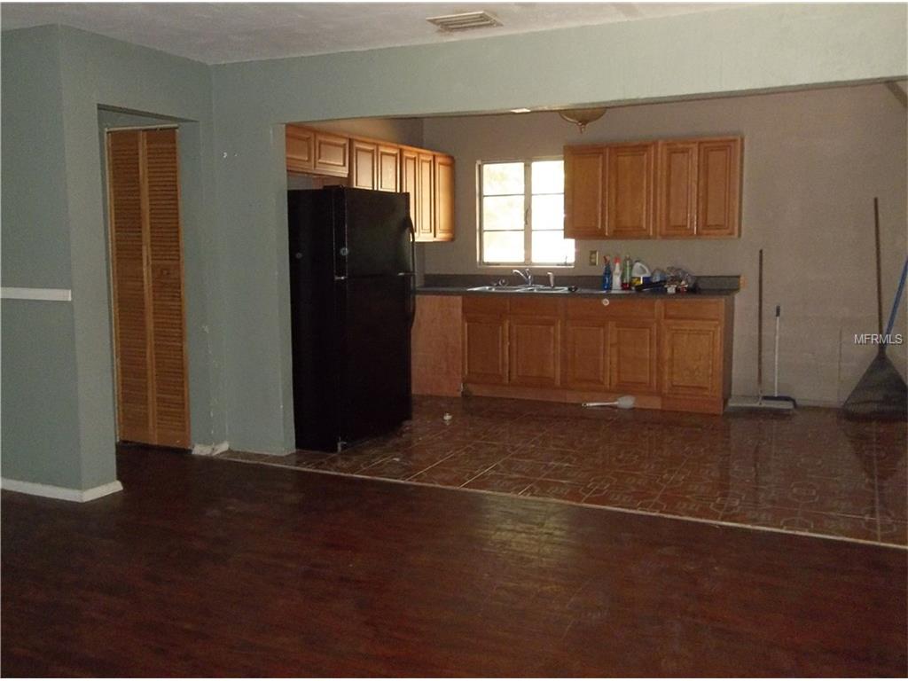 1360 Mary L Rd