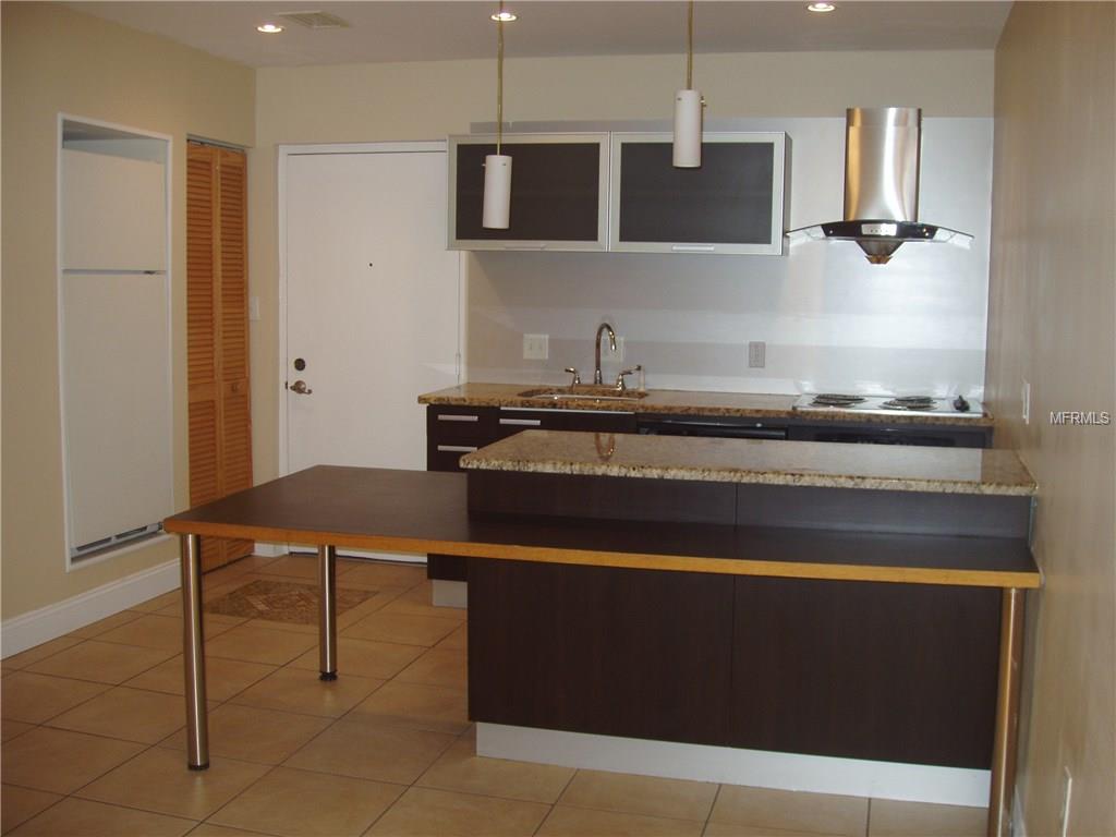 2209 Belleair Rd #C10