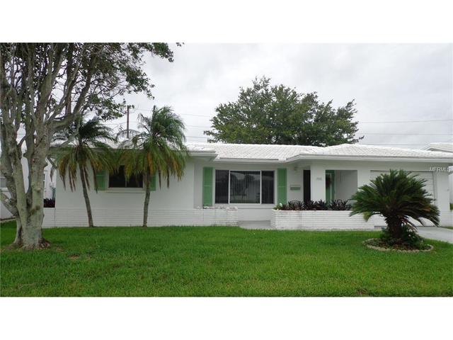 9879 34th Way N #4