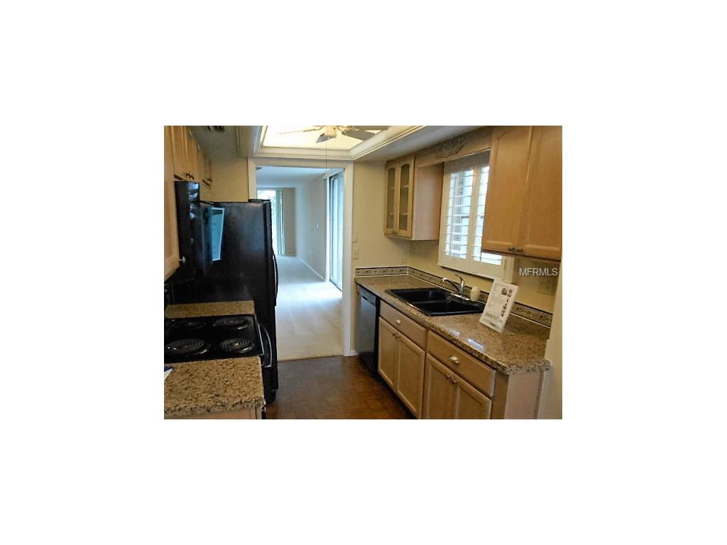 For Sale: 2630 Pearce Dr #206 Clearwater, FL 33764