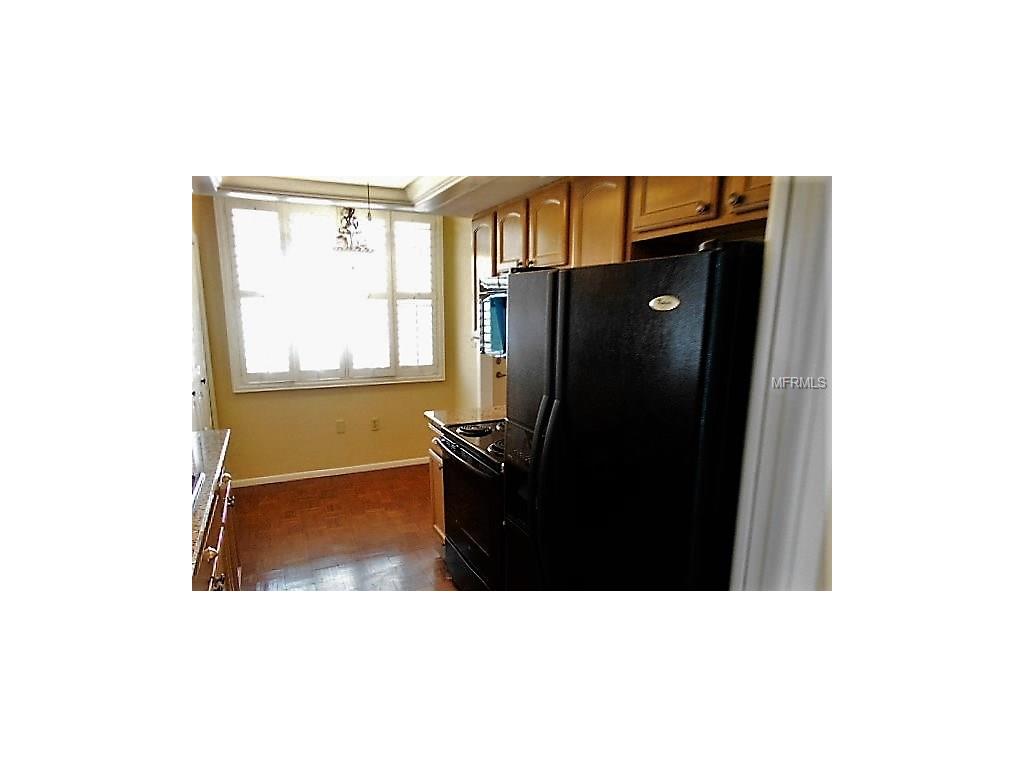For Sale: 2630 Pearce Dr #206 Clearwater, FL 33764