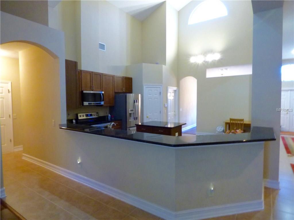 902 Earlham Dr