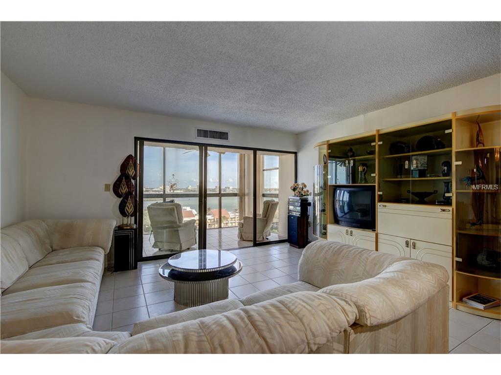 830 S Gulfview Blvd #903
