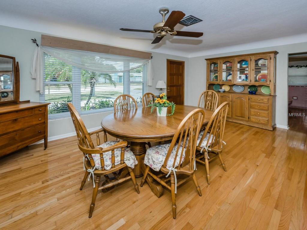 For Sale: 907 6th Ave SW Largo, FL 33770