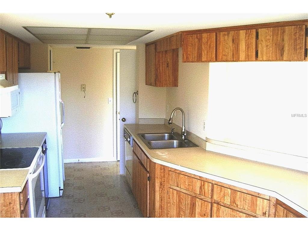 9000 Commodore Dr #407