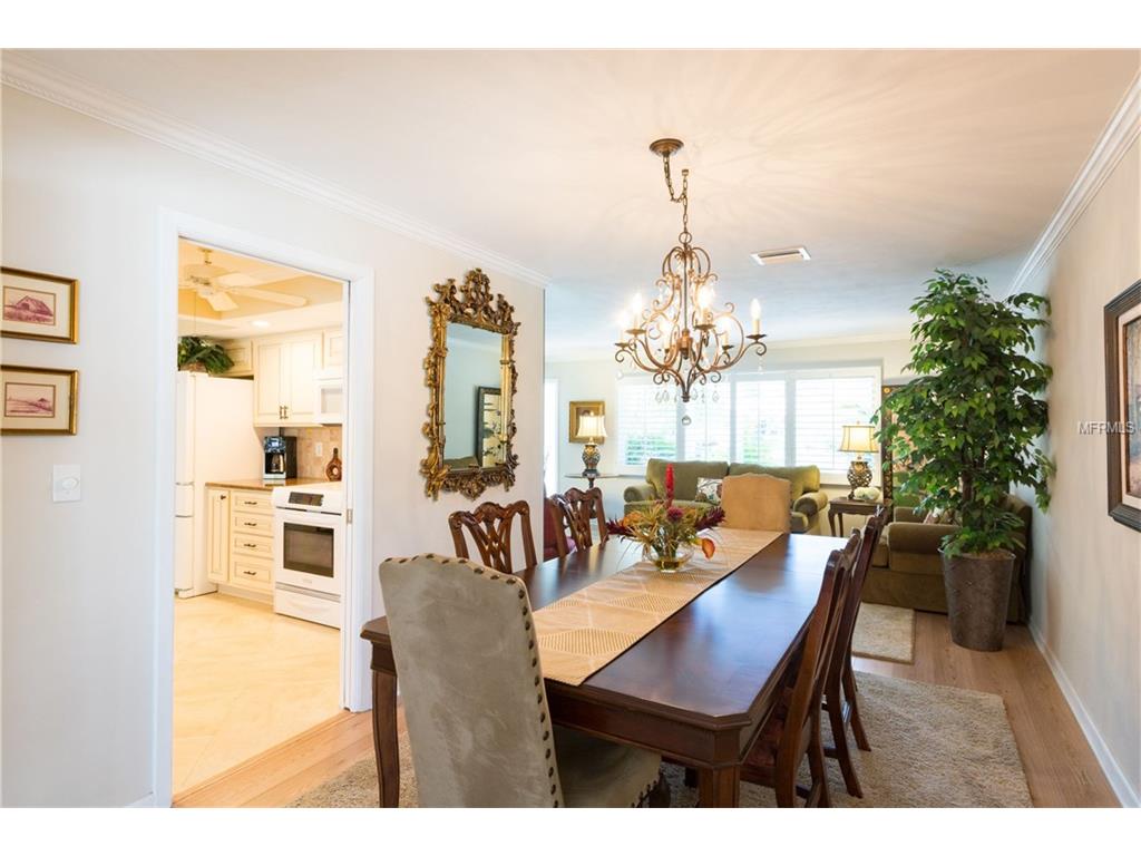 13914 Martinique Dr