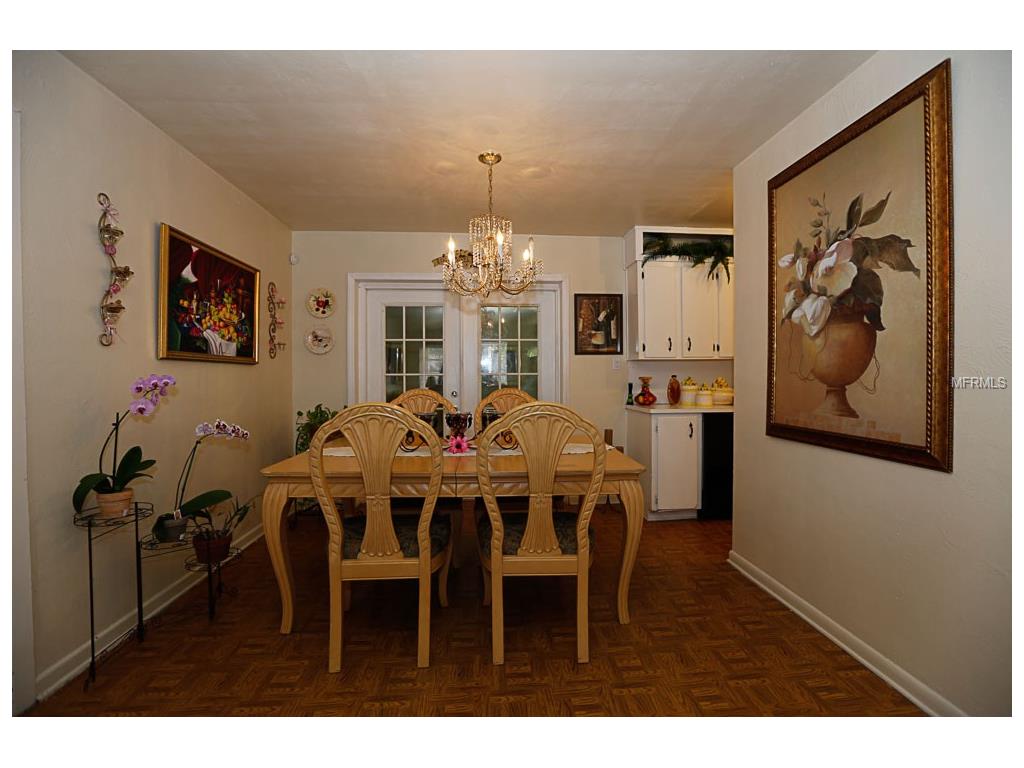 For Sale: 1604 Hummingbird Ln Lakeland, FL 33801
