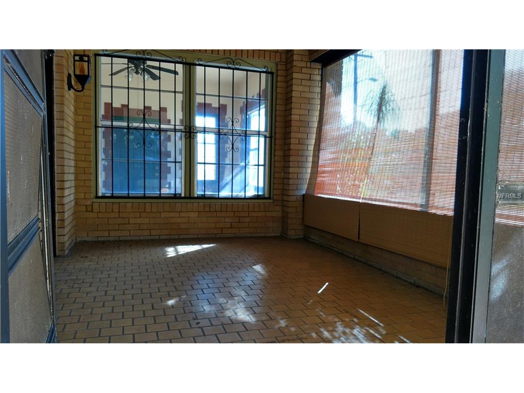 1410 Elgin St
