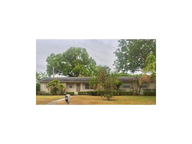 839 Rolling Woods Ln